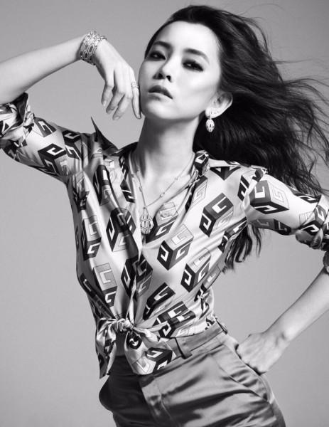 L'Officiel Singapore March 2017 Issue