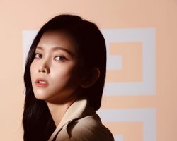 Givenchy Prisme Libre Foundation Digital Campaign 2021
