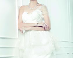 Bridal Trend June-Nov '17 Cover Interview Spread